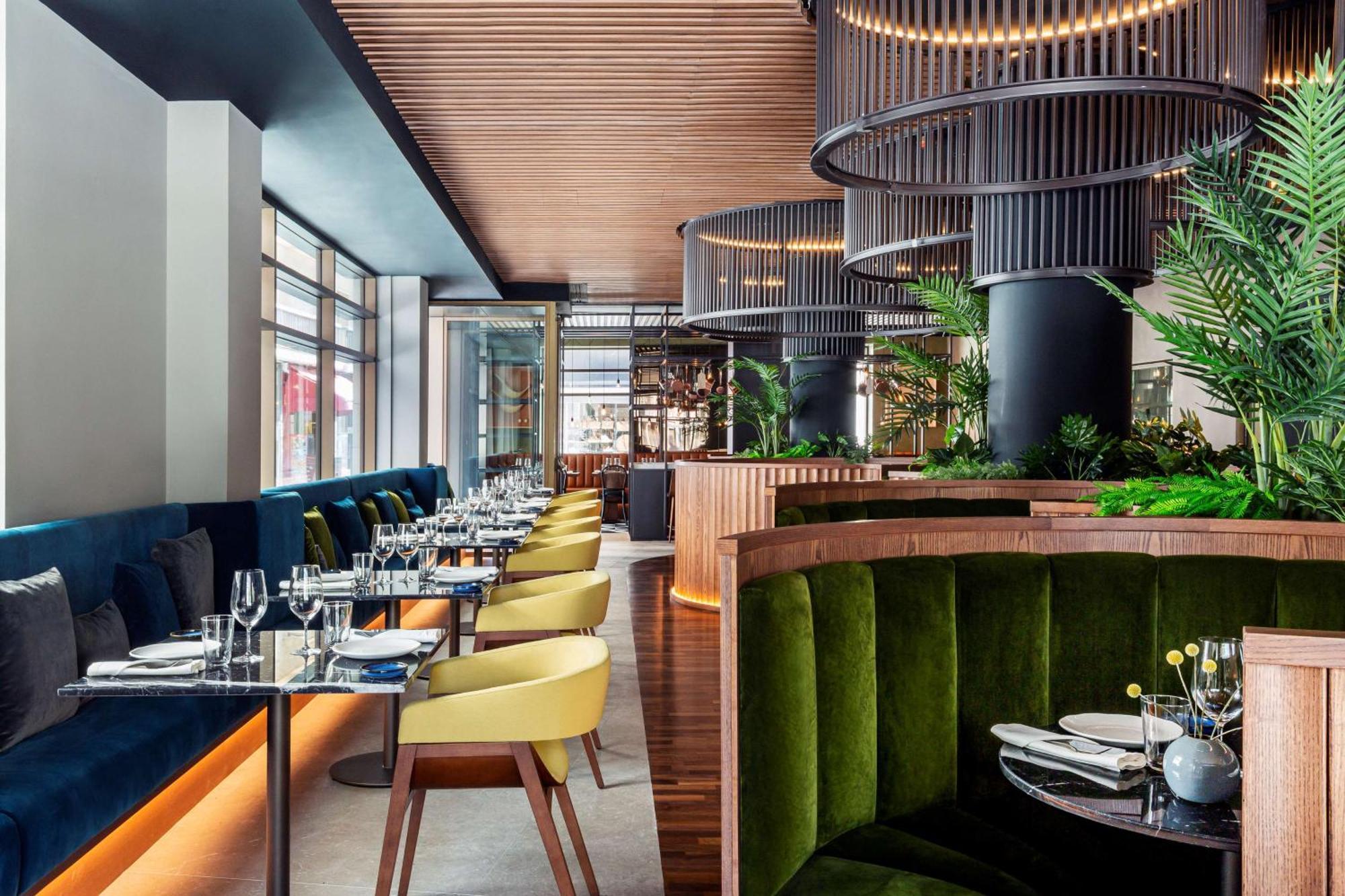 Radisson Collection Hotel, Magdalena Plaza Sevilla Kültér fotó Restaurant interior